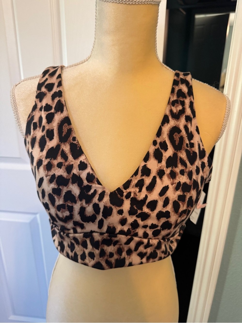 NWT Victoria’s Secret XL Leopard Print Wrap Crop Top Open Back